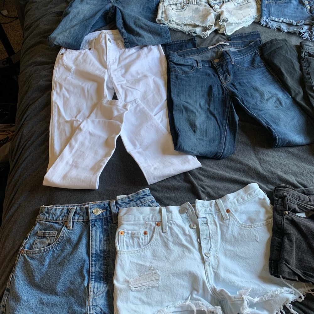 CLOSET CLEAN OUT